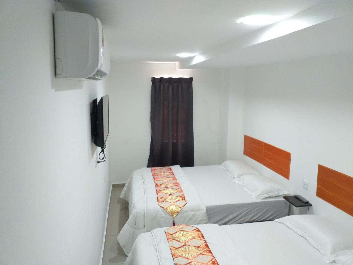Orange Villa Hotel Near Palm Mall סרמבאן מראה חיצוני תמונה